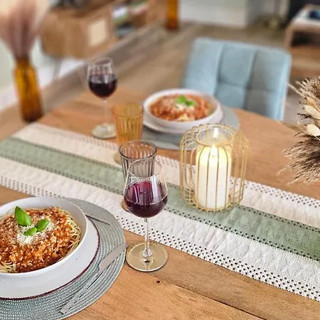 Lace Stilvoll In Der Spitzenstadt *