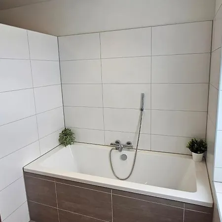 Апартаменты Lace Stilvoll In Der Spitzenstadt