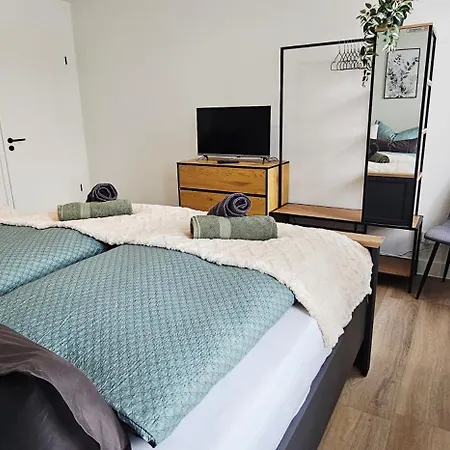 Lace Stilvoll In Der Spitzenstadt *